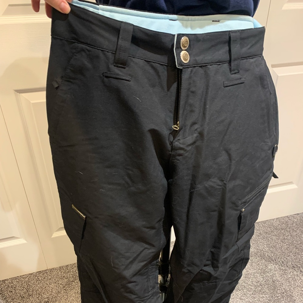 Empyre women’s size Medium snowboard pants.
